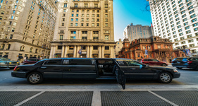1-6 passenger limo to DIA airport in Colorado Springs, CO